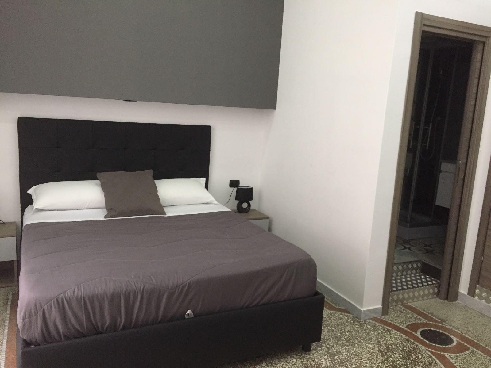 Mb95 - Mezzocannone Luxurious Bed&Breakfast Неаполь Экстерьер фото