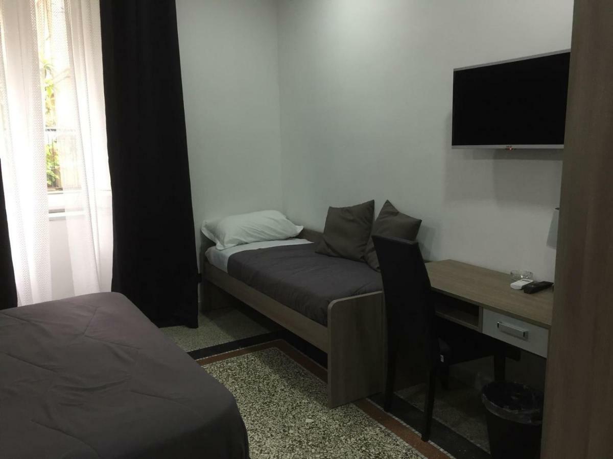 Mb95 - Mezzocannone Luxurious Bed&Breakfast Неаполь Экстерьер фото