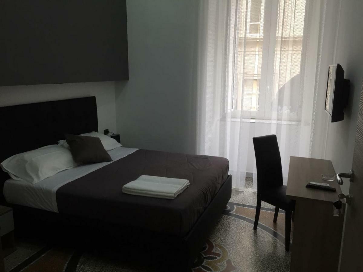 Mb95 - Mezzocannone Luxurious Bed&Breakfast Неаполь Экстерьер фото
