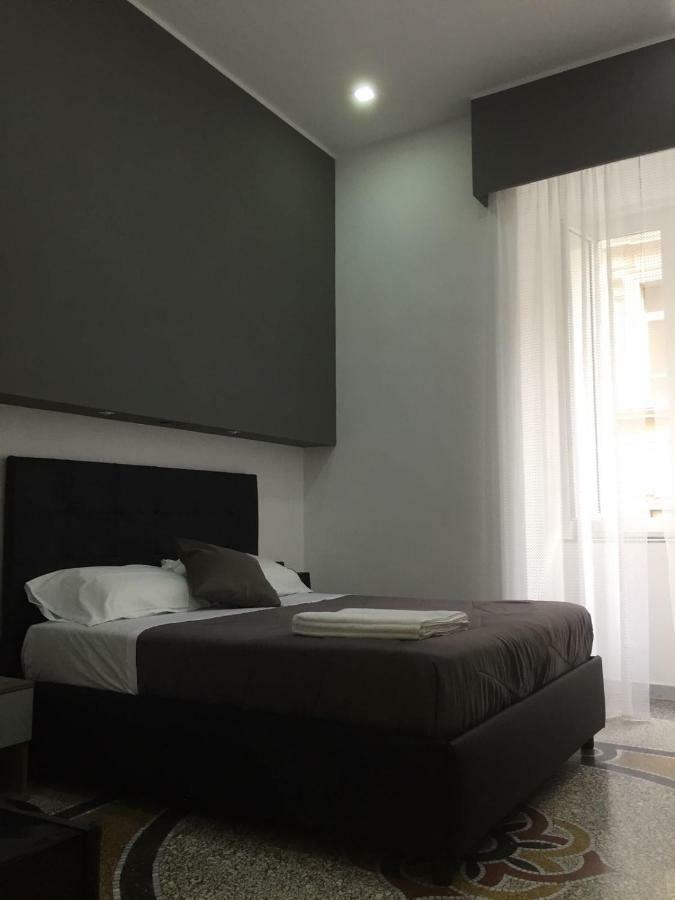 Mb95 - Mezzocannone Luxurious Bed&Breakfast Неаполь Экстерьер фото